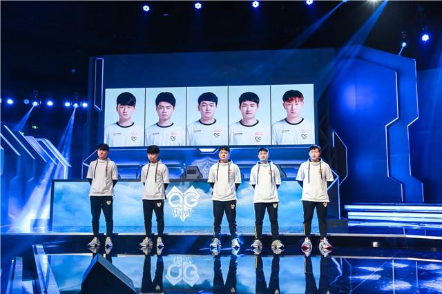 成了三件事 成了三件事