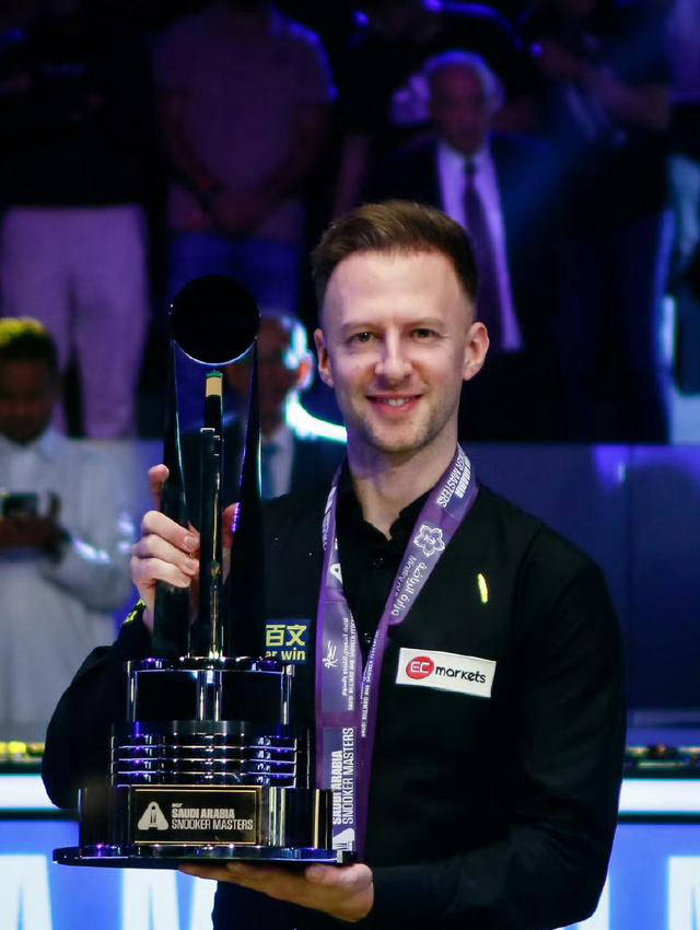 凯恩在门前 凯恩在门前